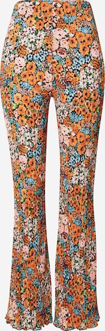 Coupe slim Pantalon Monki en orange : devant