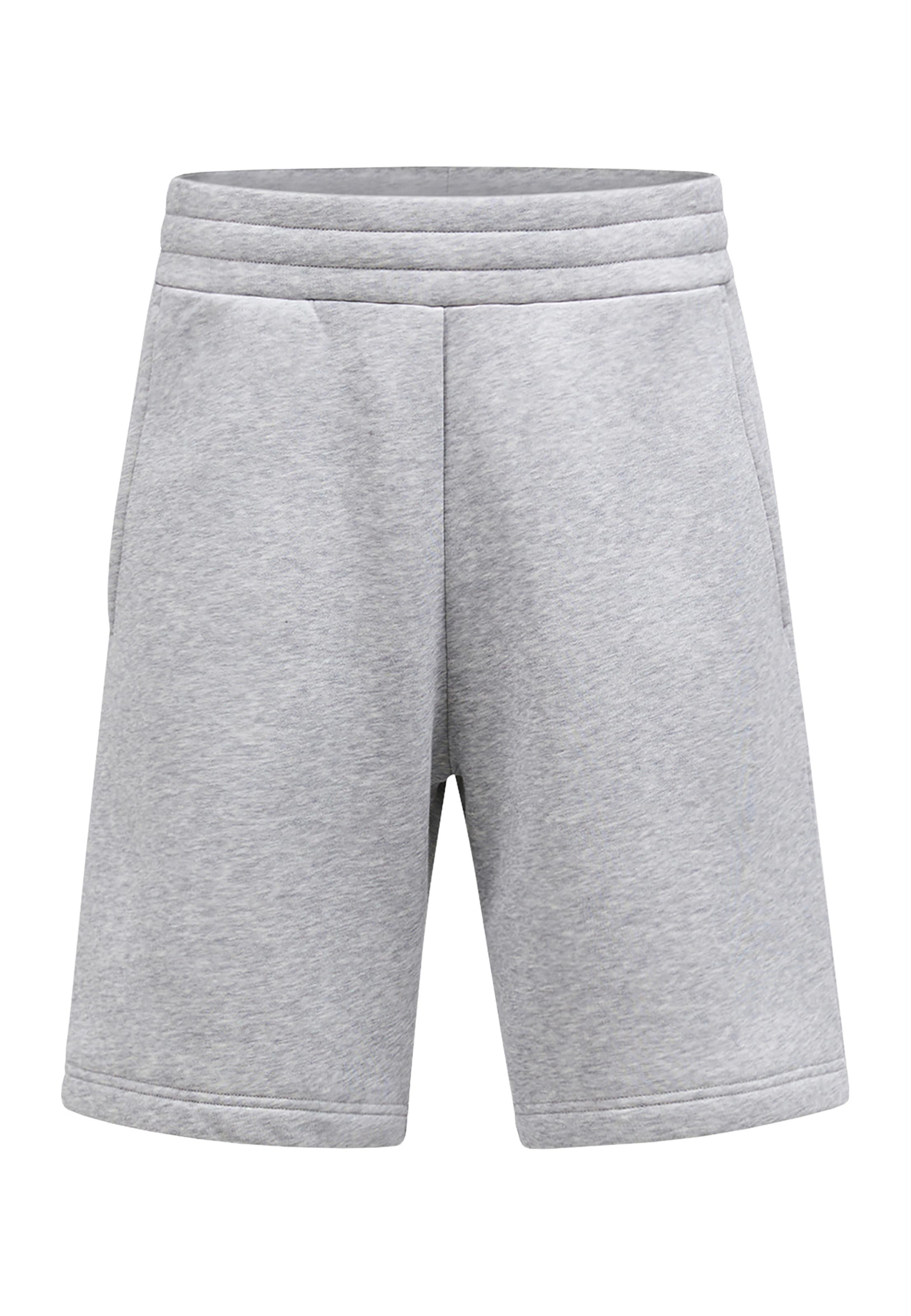 PEAK PERFORMANCE Pants in Grey: front