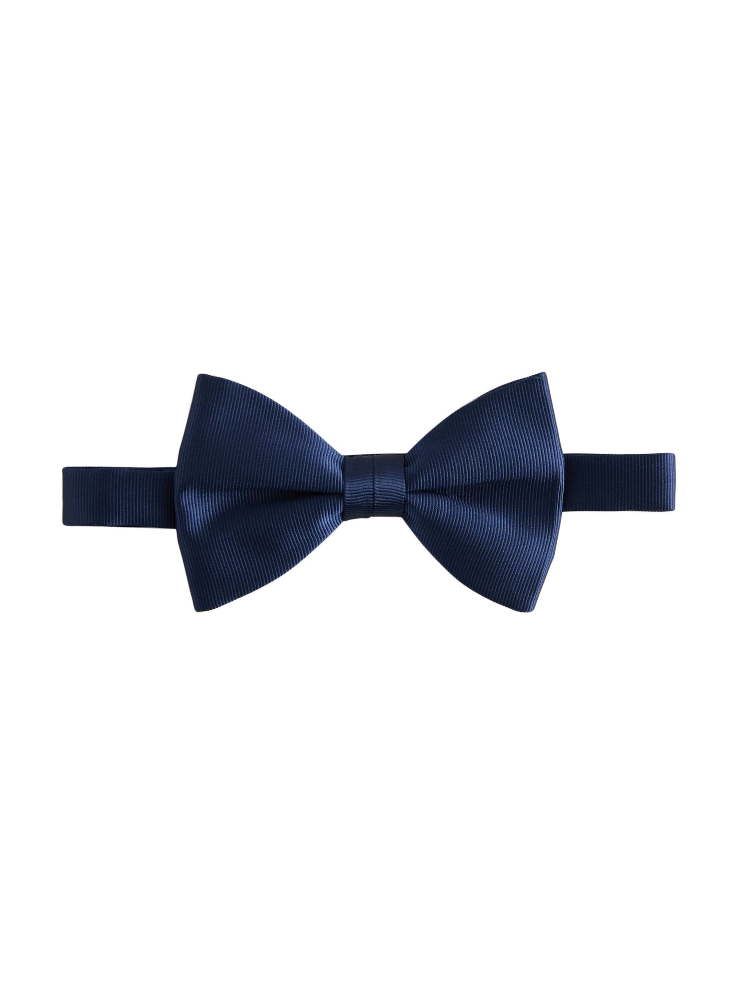 Next Bow tie in Blue: front