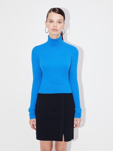 Pull-over 'Arianna' LeGer by Lena Gercke en bleu : devant