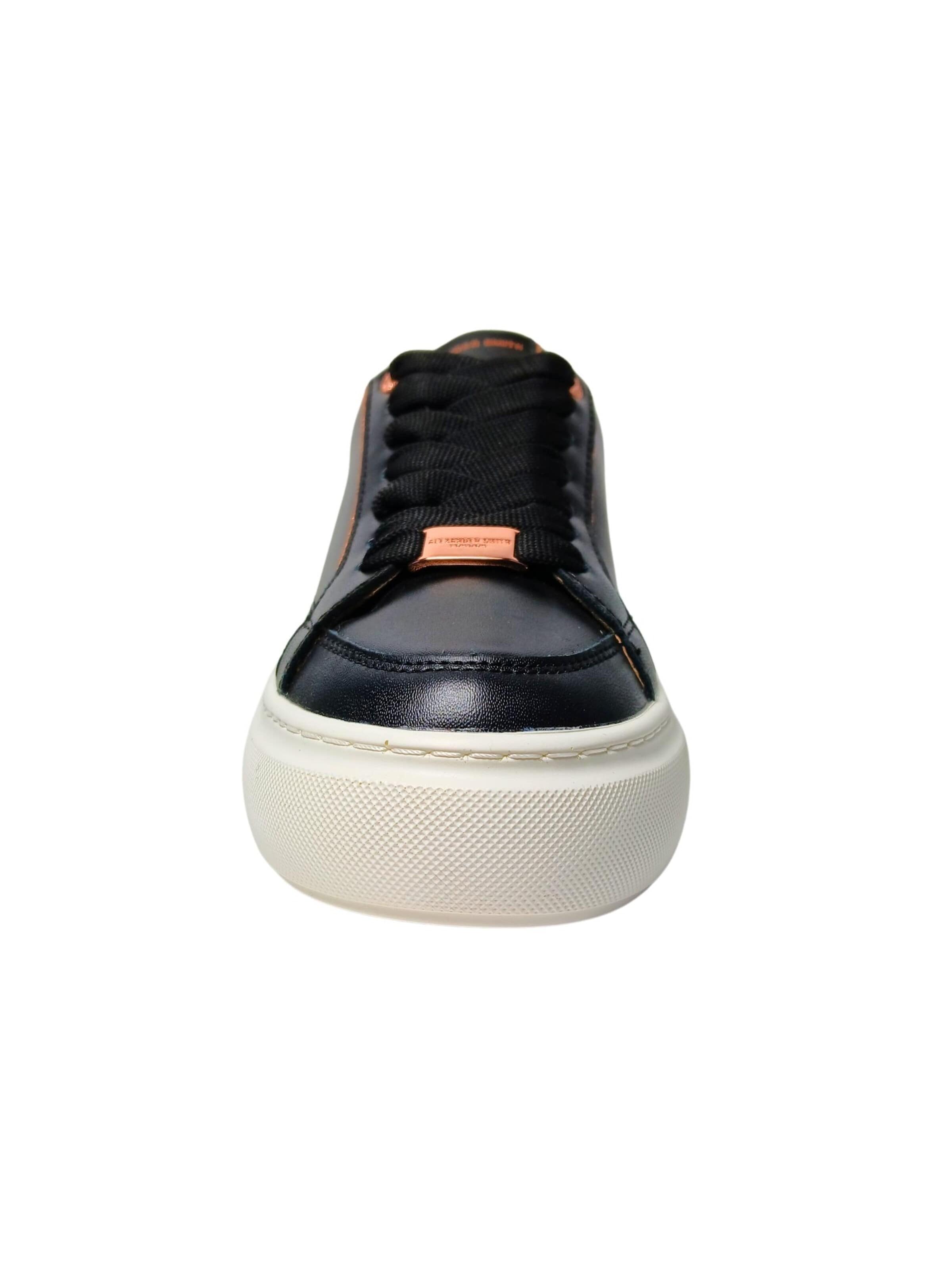 Sneaker bassa di Alexander Smith in nero