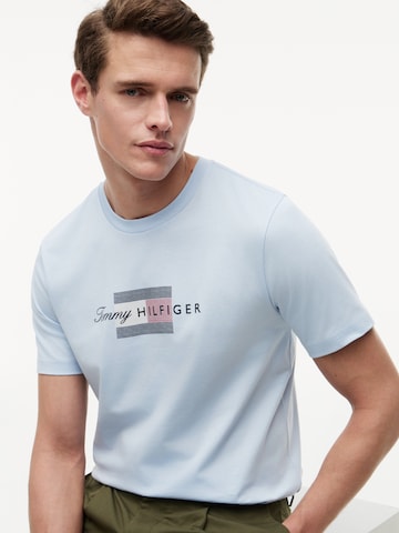 Maglietta di TOMMY HILFIGER in blu