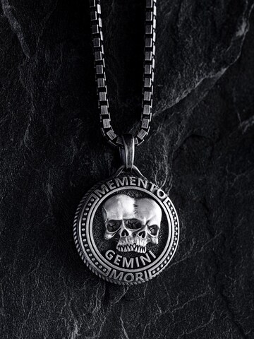 REYTEL Anhänger 'GEMINI. MEMENTO MORI'‌‌‌‌ in Silber: Vorderseite