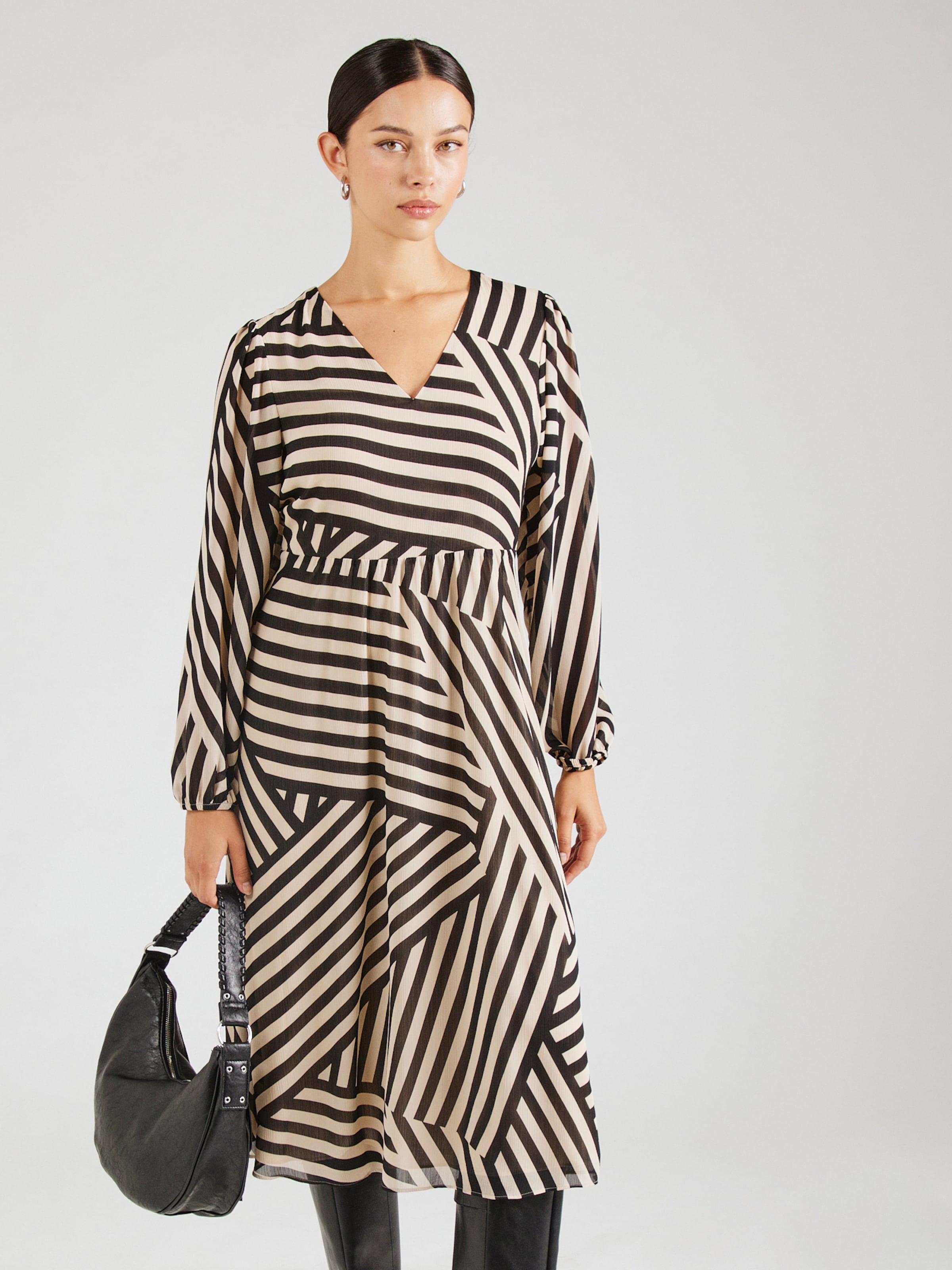 COMMA Dresses Buy online ABOUT YOU