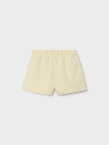 Regular Pantalon 'Nukka' NAME IT en jaune