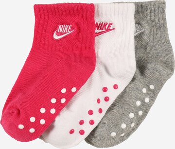 Nike Sportswear Sukat 'Core Futura' värissä vaaleanpunainen: etupuoli