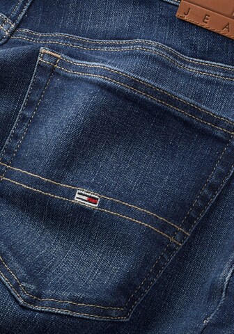 Tommy Jeans Plus Slimfit Farkut 'SCANTON PLUS' värissä sininen