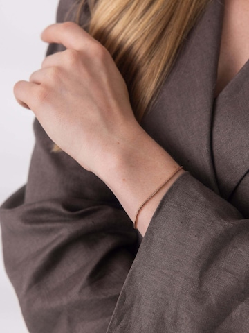 PURELEI Armband 'Sleek' in Goud: voorkant