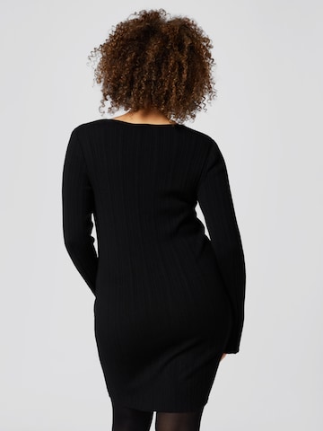 Robe 'Nanni' A LOT LESS en noir