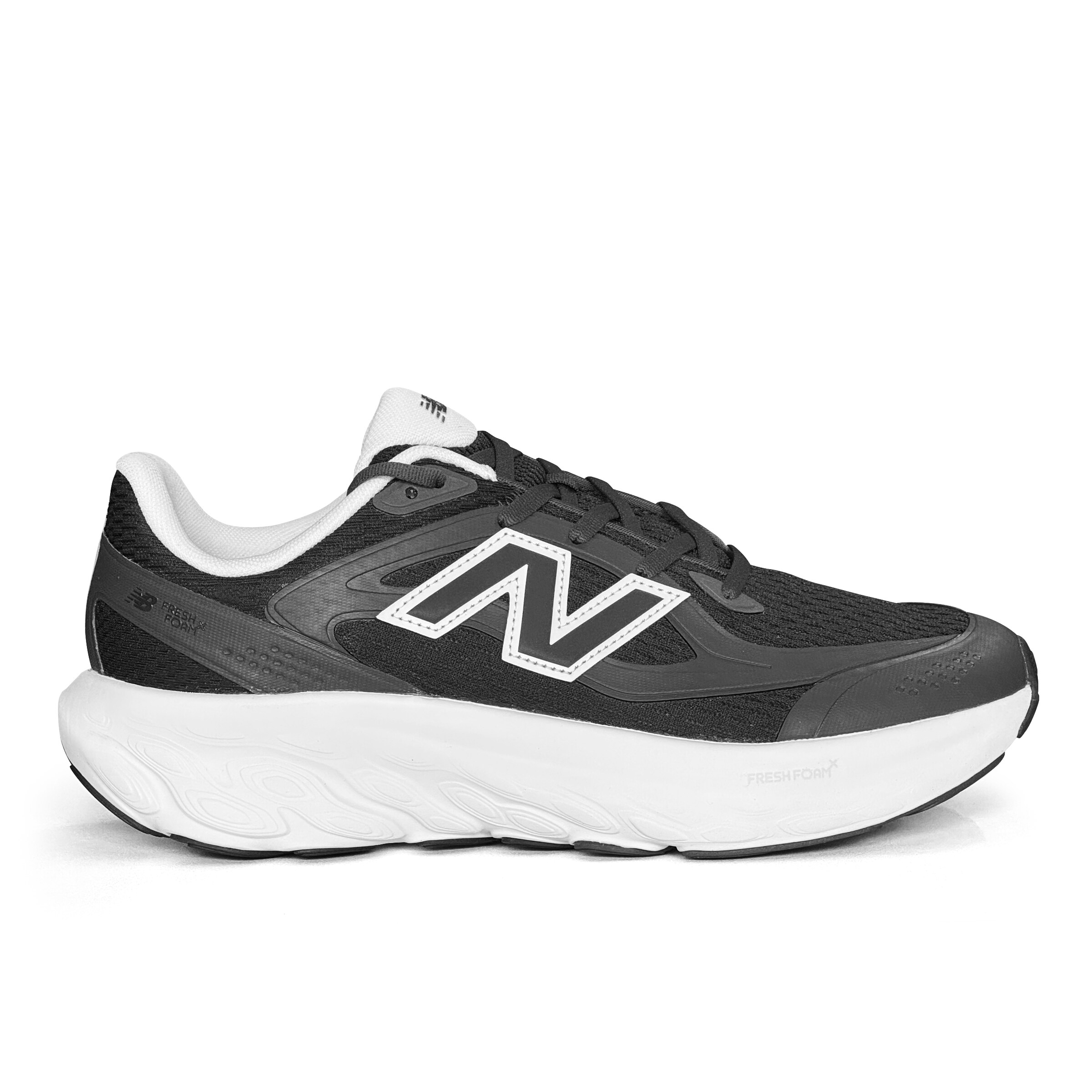Chaussure de course 'TRN' new balance en noir : devant