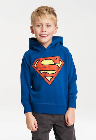 LOGOSHIRT Kapuzen-Sweatshirt "Superman" in Blau: predná strana