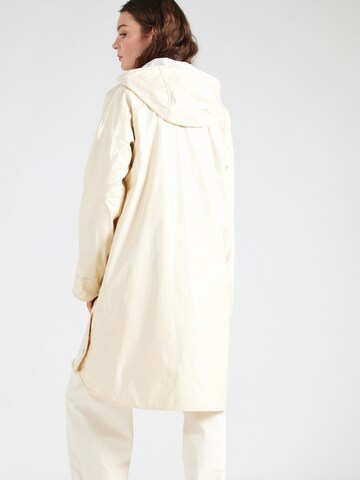 ILSE JACOBSEN Between-Seasons Coat in Beige