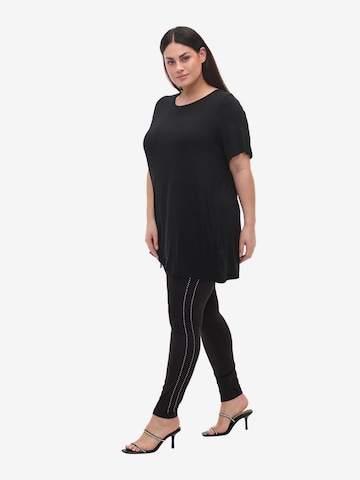 Zizzi Skinny Leggings in Black: front