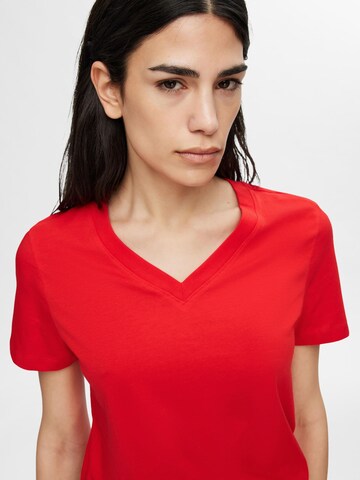 Maglietta 'Essential' di SELECTED FEMME in rosso