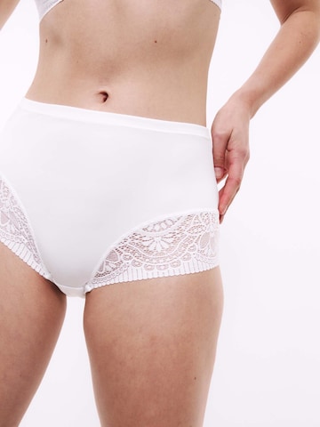 Marks & Spencer Panty in White