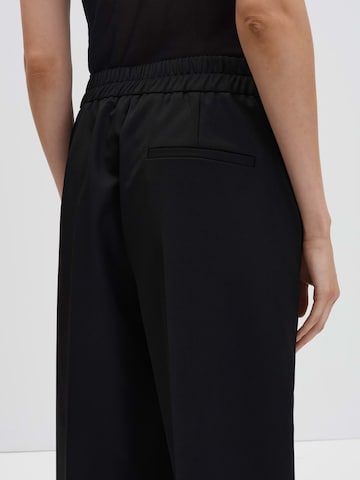 Wide leg Pantaloni con piega frontale 'Cisilia' di Someday in nero