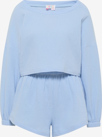 IZIA Loungewear in Blue: front