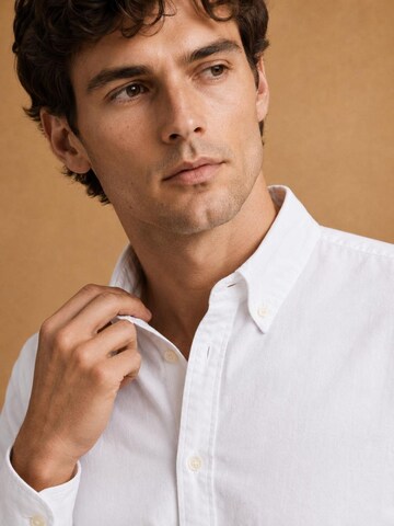 KING Essentials Regular fit Button Up Shirt 'The Tommy' in White