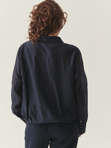 Camicia da donna 'DOVELA' di TATUUM in blu