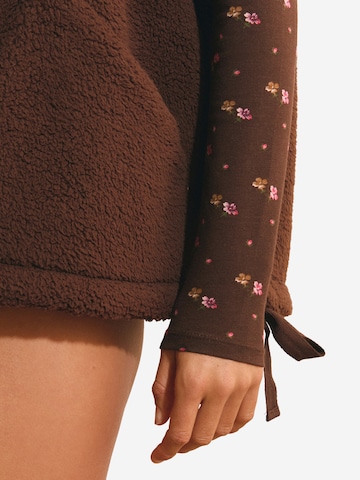 ETAM Bodywarmer 'Halyssia' in Bruin