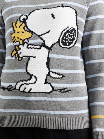 PRINCESS GOES HOLLYWOOD Trui 'Snoopy' in Grijs