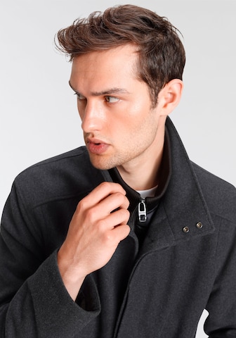 HECHTER PARIS Between-Season Jacket in Grey