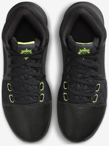 NIKE Sportschoen 'Nike LEBRON WITNESS VIII' in Zwart