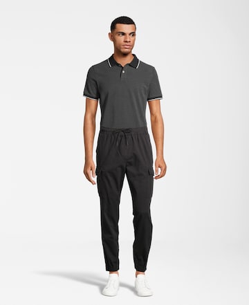 AÉROPOSTALE Poloshirt in Schwarz