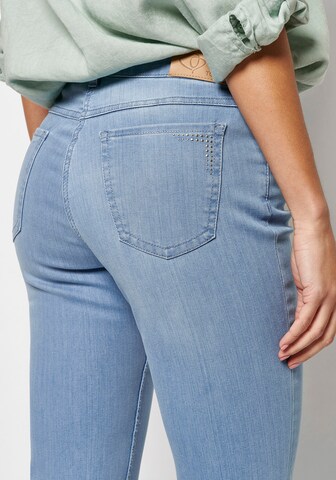 TONI Slimfit Jeans in Blau