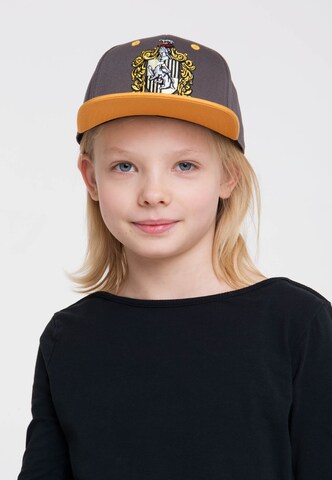 LOGOSHIRT Snapback Cap 'Harry Potter Hufflepuff' in Mischfarben: predná strana