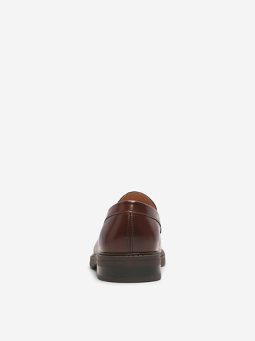 SELECTED HOMME Slipper – hnědá