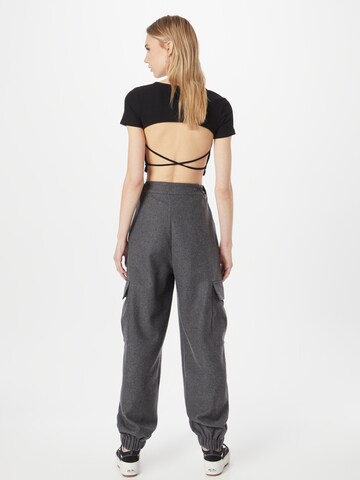Oval Square Loosefit Cargo nadrágok 'What' - szürke