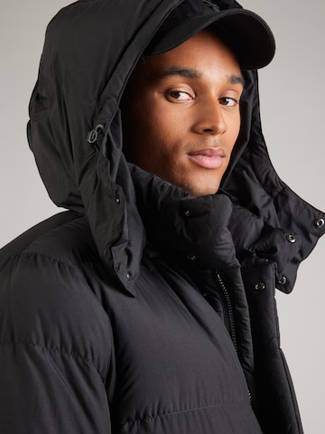 ARMANI EXCHANGE Зимнее пальто в Черный