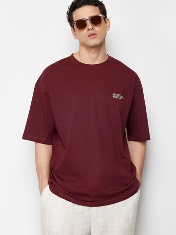 Trendyol T-Shirt in Rot: Vorderseite