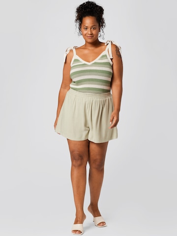 A LOT LESS - Top 'Pamela' en verde