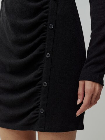 Robes en maille 'Bienke' EDITED en noir