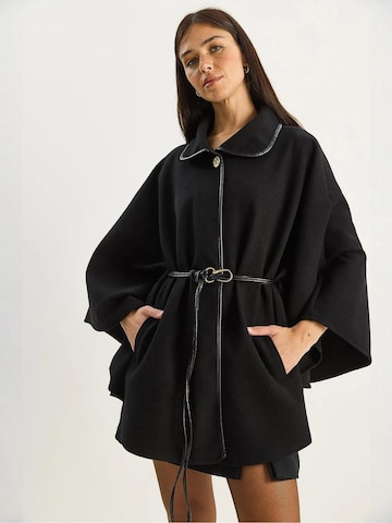 Bianco Lucci Tussenmantel in Zwart