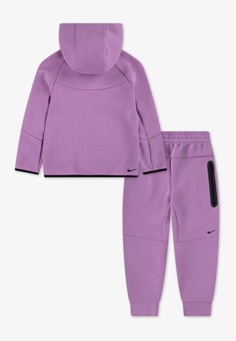 Nike Sportswear Облекло за бягане 'TECH FLEECE' в розово