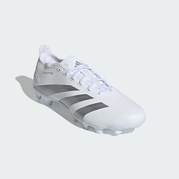 ADIDAS PERFORMANCE Voetbalschoen 'Predator 24 League Low MG' in Wit