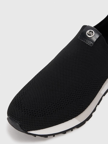 MICHAEL Michael Kors Slip-on obuv 'NOVA' - Čierna