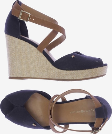 TOMMY HILFIGER Pumps 41 in Blau: predná strana