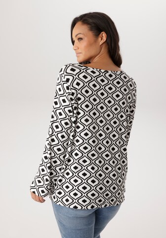 Aniston Blouse in Black