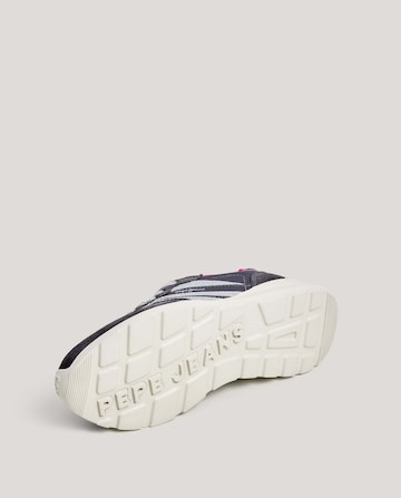 Sneaker 'Teagan' di Pepe Jeans in grigio