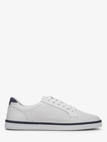 Sneaker bassa '09-3862' di Estro in bianco: frontale