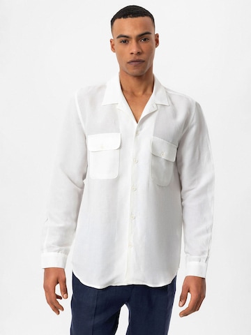 Comfort fit Camicia di Antioch in bianco