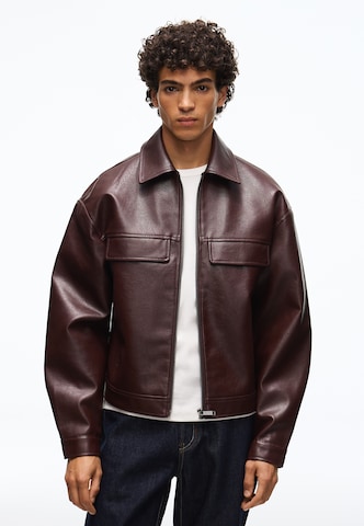 Bershka Jacke in Rot: Vorderseite