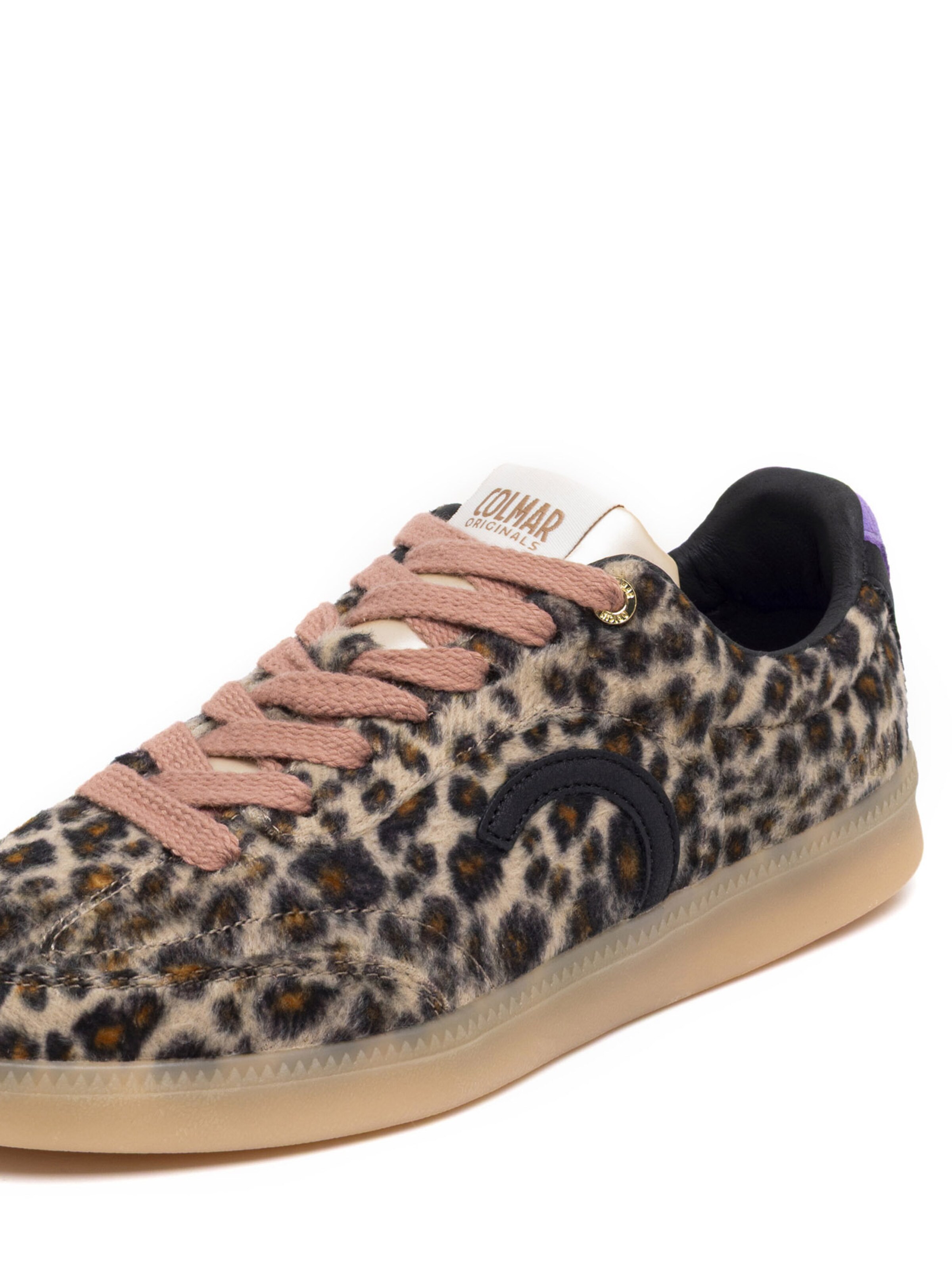 Baskets basses 'Blade Leopard' Colmar en marron : sur le côté