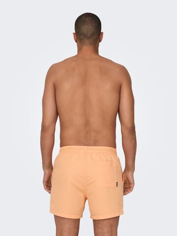Only & Sons Badeshorts in Orange