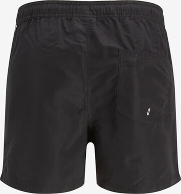 Jack & Jones Plus Badeshorts in Schwarz