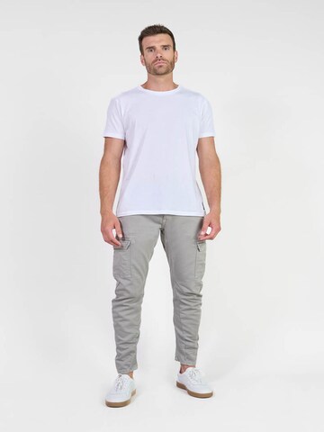 Effilé Pantalon chino 'Koge' Le Temps Des Cerises en gris